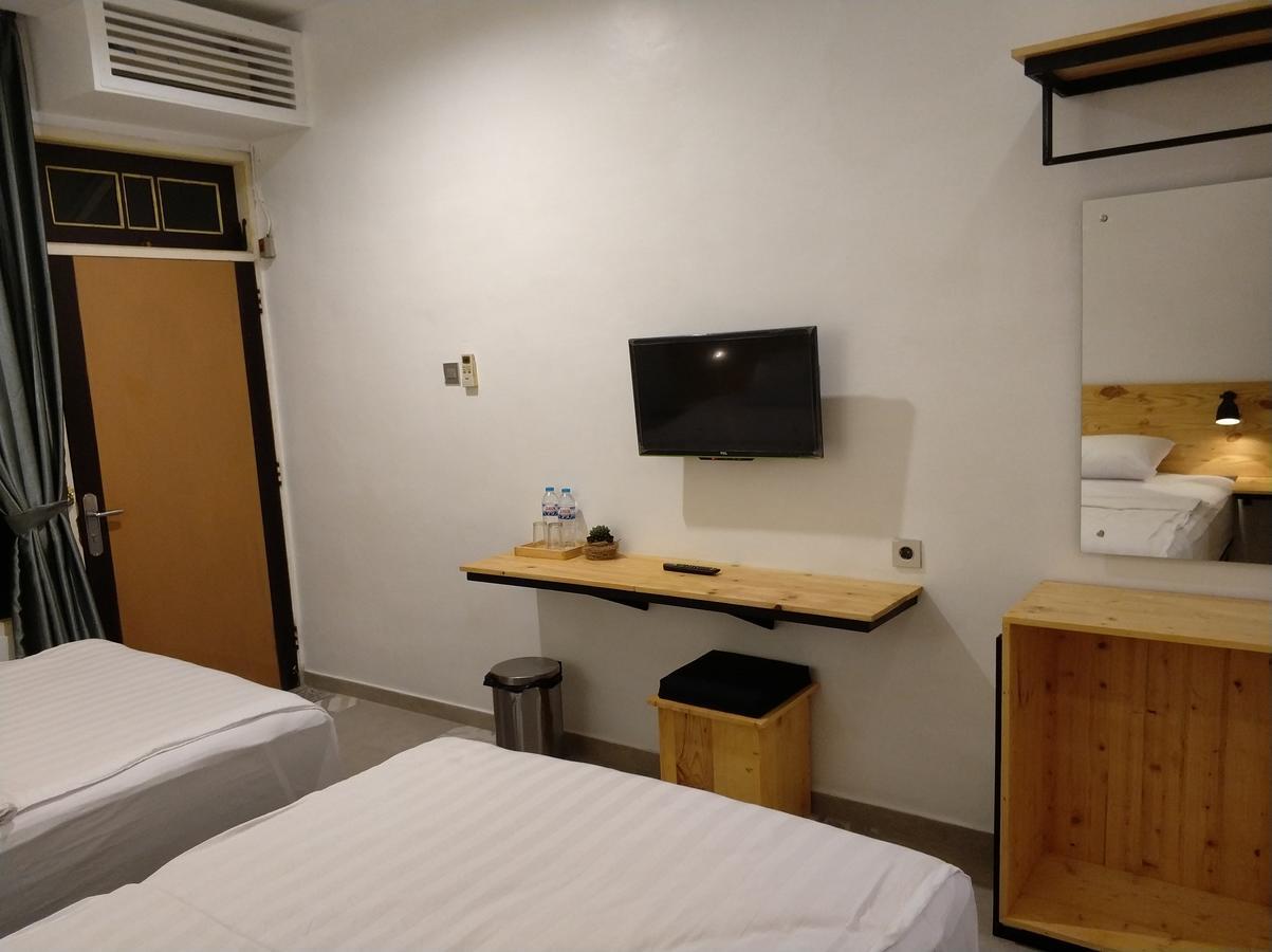 Diaga Grha Hotel 요그야카르타 외부 사진
